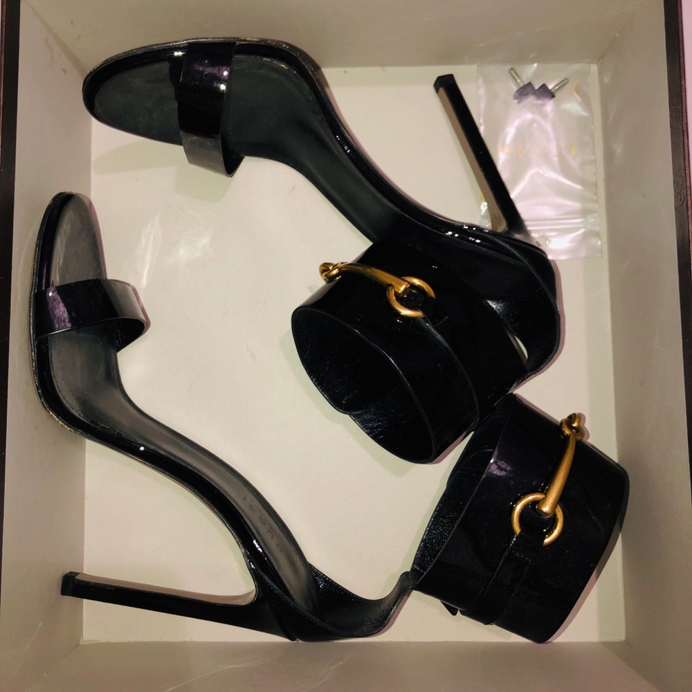 Gucci heels 👠